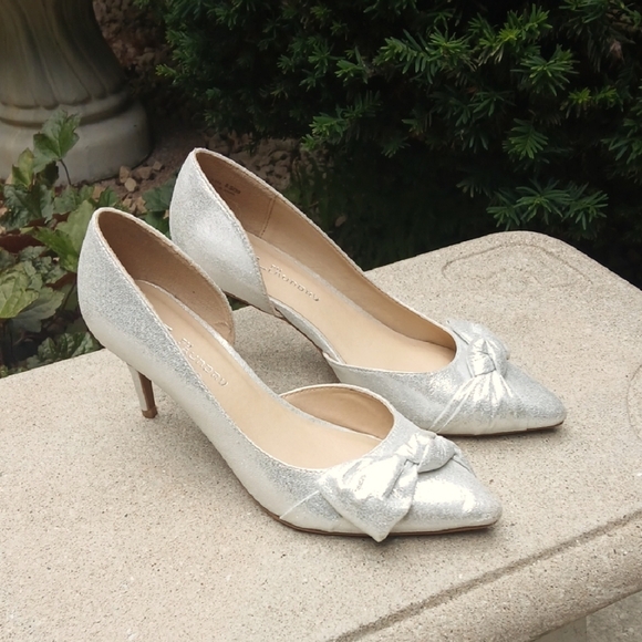 CL by Chinese Laundry Shoes - Chinese Laundry Silver Women's Olga Pump Size 8.5